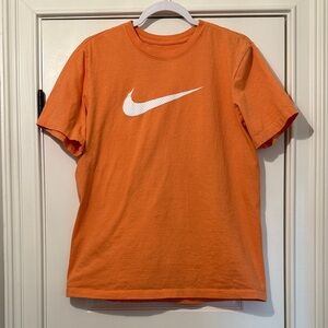 Nike Men's Tee